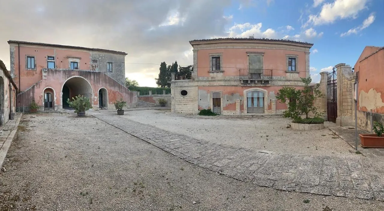 Feudo Bauly Hotel Palazzolo Acreide 4*,