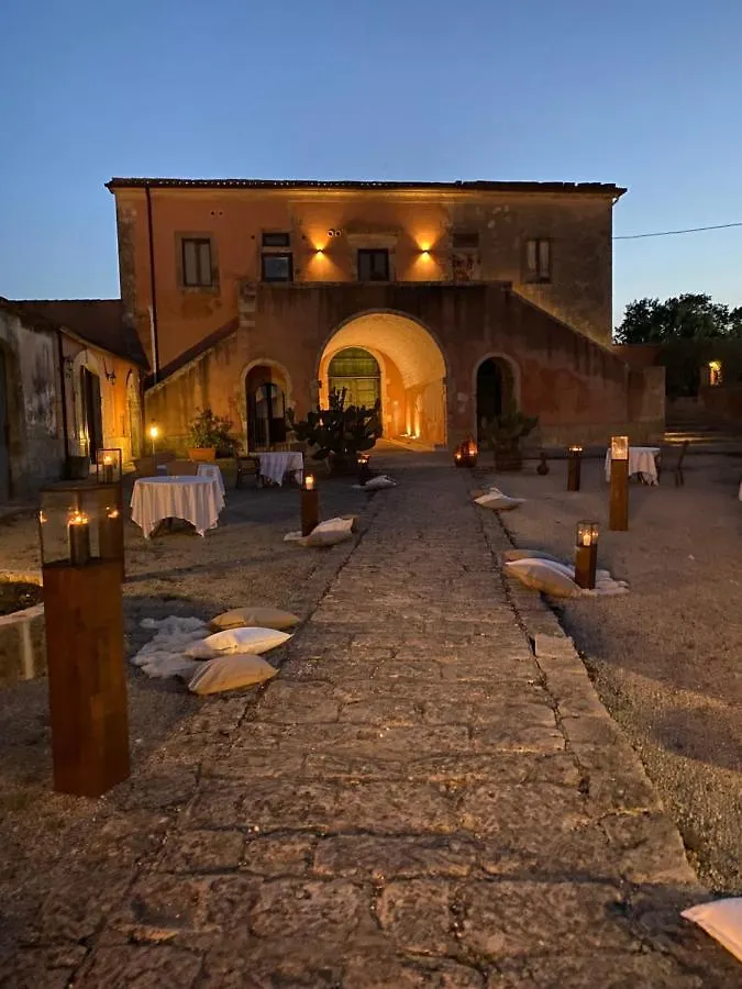 Feudo Bauly Hotel Palazzolo Acreide 4*,